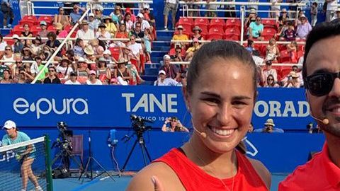 Luis Fonsi y Mónica Puig