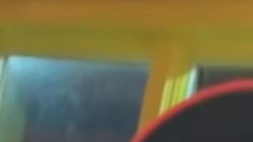 El joven acudió a un restaurante mexicano con una gorra MAGA.