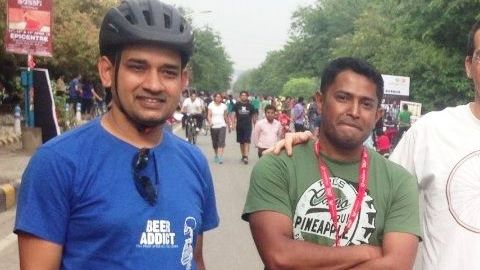 Mark Gorton, al centro de la imagen, en 2015