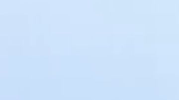 La nieve cae sobre los árboles de Joshua cuando una tormenta lleva nieve a elevaciones particularmente bajas en todo el sur de California.