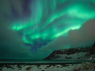 Los sonidos que se producen con las auroras forman parte de la cultura oral de los pobladores del ártico.