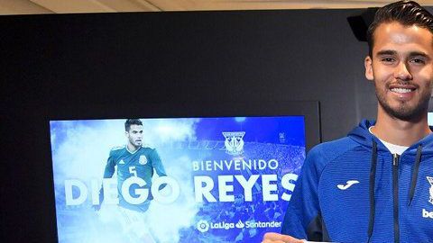 El defensa mexicano fue presentado con el Leganés de España