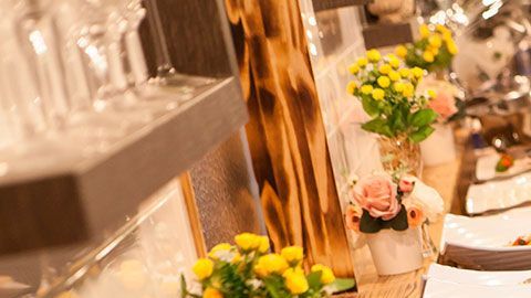 Ir a un buffet es sólo una de las estrategias para gastar poco al salir a comer