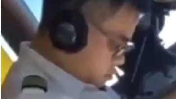 Un piloto se quedó dormido en pleno vuelo.