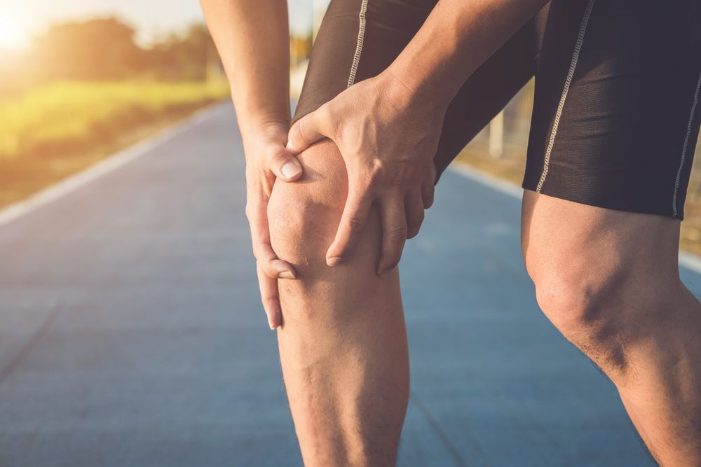 ¿Qué es la tendinitis rotuliana o rodilla de saltador y cómo se produce