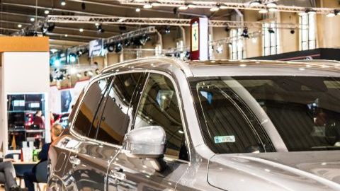 shutterstock_1064080016