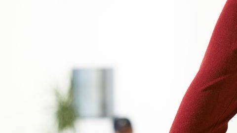 La esposa se fastidió de los constantes engaños por parte de su marido.