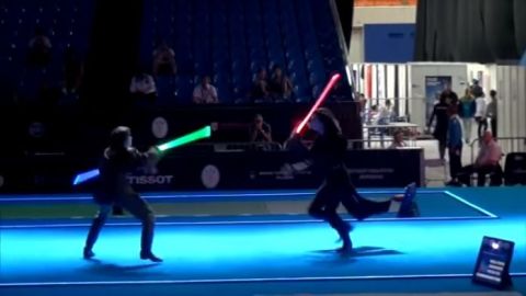 Las batallas de esgrima ya serán al estilo de Star Wars, con sables de luz