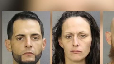 Los asaltantes amenazaron con entregar a la víctima a las autoridades migratorias