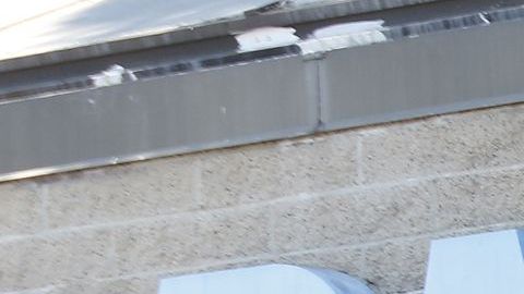 La nueva ley mantiene los requisitos de hace seis años como carecer de antecedentes penales y haber pagado impuestos en Colorado