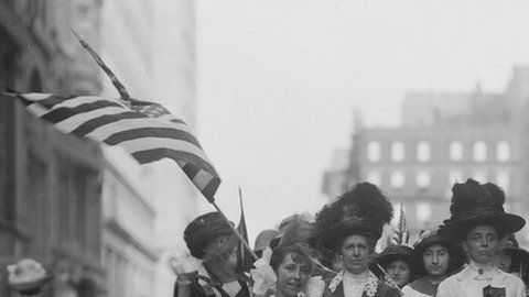 En 1913, las mujeres ya protestaban por el derecho a votar en Estados Unidos.