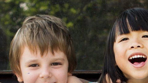 Existen maneras sorprendentes para pensar más creativamente.