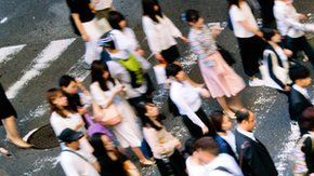 La gente está viviendo cada vez más en todo el mundo.