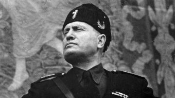 Mussolini fundó los "Fasci italiani di combattimento" en 1919.