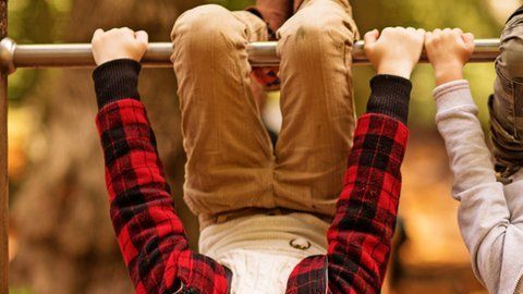 Si dejamos que se aburran, dice la autora, creamos un espacio de libertad.