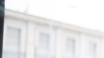 Las mujeres tienen más probabilidades si se atreven a presentarse.