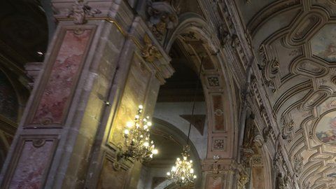 El Arzobispado de Santiago deberá asumir el pago.