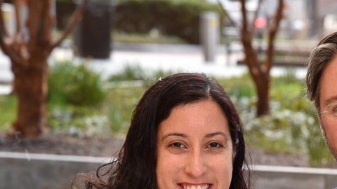 Nina Martínez fue diagnosticada con VIH a los 8 años.