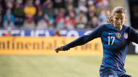 Tobin Health y otras jugadoras más de la selección femenil de EEUU exigen mejoras laborales y salariales