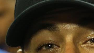 Neymar estuvo coqueteando con la cantante brasileña Anitta