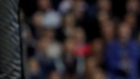 Karim Benzema se lamenta, tras la eliminación del Real Madrid de la Champions League