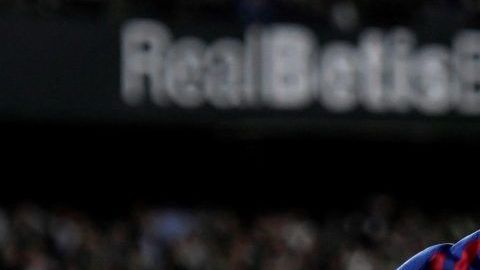 El delantero argentino del FC Barcelona, Lionel Messi, destrozó al Betis.