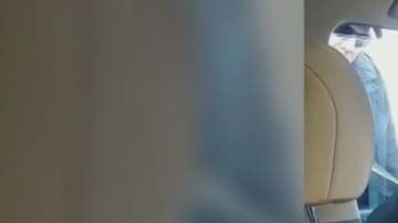 El activista confrontó a los agentes de ICE.