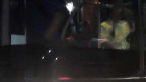 Miembros del cartel de "El Mencho" marcan territorio en Veracruz hasta en los vehículos de la línea Sotavento.