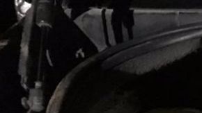 Las bolsas de plástico estaban en el interior de los autos,