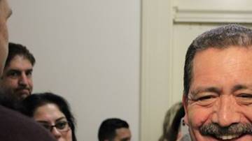 El congresista Jesús ‘Chuy’ García fue uno de los siete candidatos a la alcaldía de Chicago que habló sobre su plataforma política en el museo de Historia de Chicago.