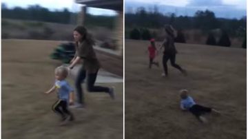 La tía empujó a los niños y uno de ellos se golpeó fuertemente en la cara.