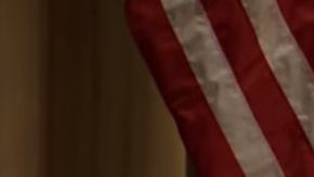 Bush dio la "bienvenida" a 48 personas que acaban de obtener la ciudadanía estadounidense.