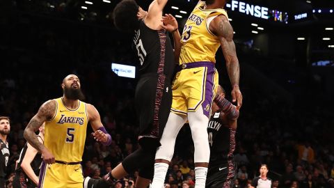 Los Angeles Lakers v Brooklyn Nets