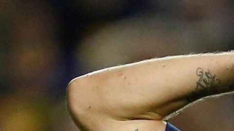 El internacional argentino Fernando Gago rescindió su contrato con Boca Juniors.