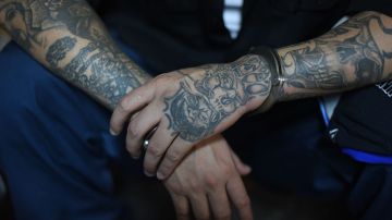 Los maras son conocidos por sus tatuajes.
