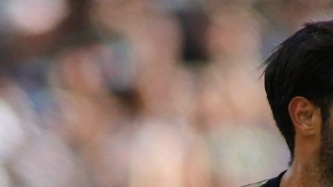 El delantero mexicano Carlos Vela no entiende a la afición mexicana.