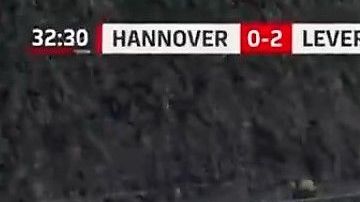 Así lució el campo en el estadio HDI Arena de Hannover este domingo.