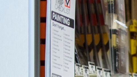 Las personas interesadas en alguna posición deberán llenar la solicitud por internet.