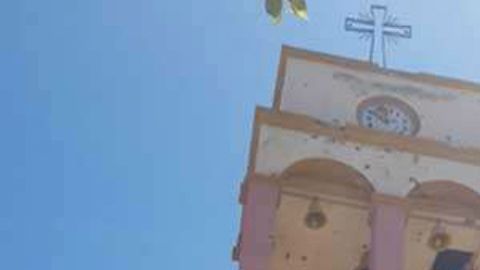 Iglesia San Jose Obrero dañada por las balas de narcotraficantes