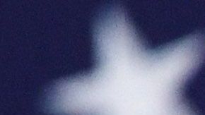 La senadora y candidata presidencial, Kamala Harris, 
habla durante una reunión en el ayuntamiento de Canyon Springs High School el 1 de marzo de 2019 en North Las Vegas, Nevada.