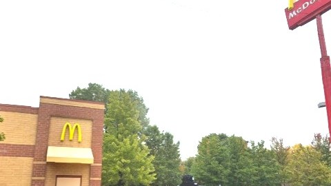 Restaurante de comida rápida  McDonalds’s de Norwood.