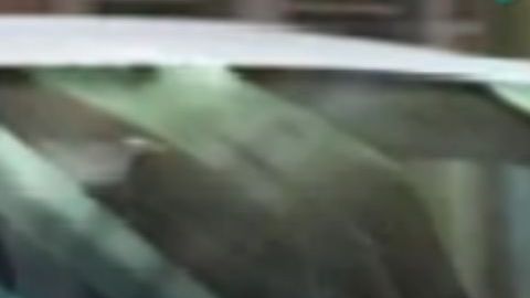 Ranger Rover Evoque (i) y su clon, la Landwind X7 (d)