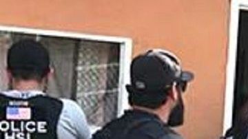 Un grupo especial integrado por oficiales de varias agencias logró la captura de un traficante de personas.