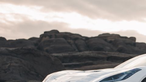 shutterstock_1053569150