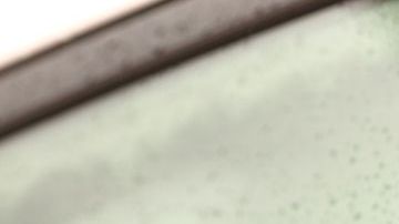 Tener relaciones en un auto es la fantasía de muchos.