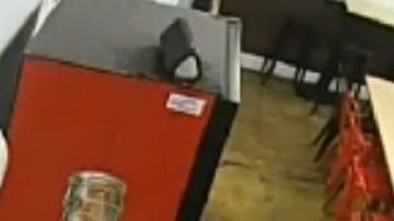 El hombre, al parecer, no entendió la palabra "viernes".