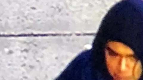 El acusado enfrenta cargos de intento de asesinato y asalto, entre otros.