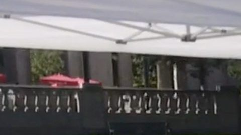 El auto fue confiscado en una redada policíaca