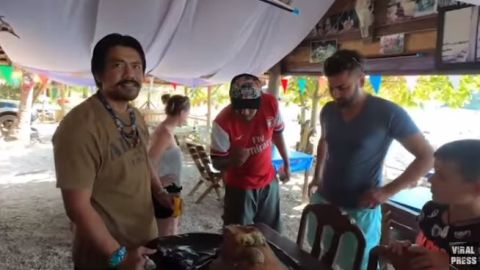 El hombre paseaba por la playa y se topó con tan valiosa sustancia.