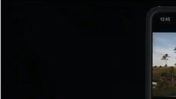 Samsung mostró Galaxy Fold, su primer celular plegable y flexible, a principios de este año.